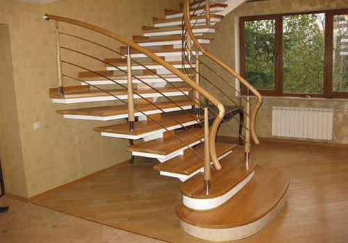 лестницы для дачного дома-3