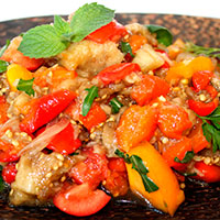 Рецепт салата из печеных овощей